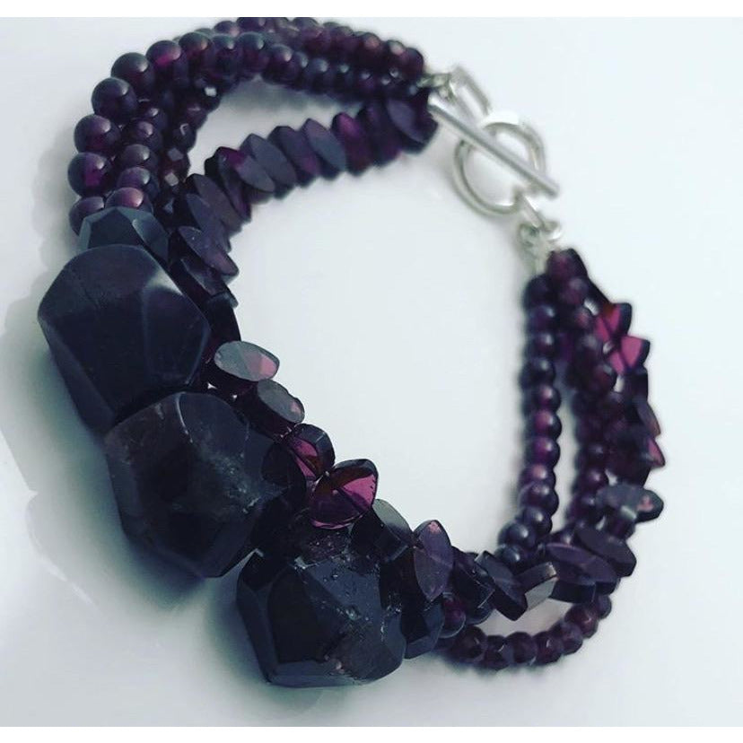Chunky Garnet Bead Bracelet